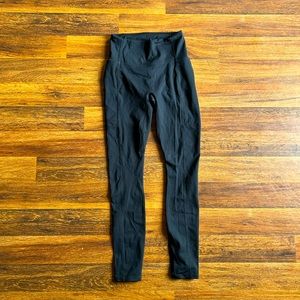 NWOT Fabletics Motion 365 Leggings!✨